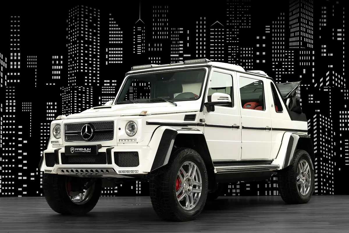 Mercedes-Maybach G-Class 2018 — photo 1 of 20