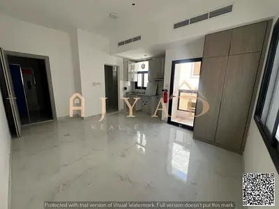 (First Tenant) 📍 الموقع | Location: منطقة العلياء – قريب من شارع الشيخ محمد بن زايد | Al Alia area – near Sheikh Mohammed Bin Zayed Road   ---  🇦🇪