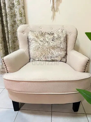 Arm chair