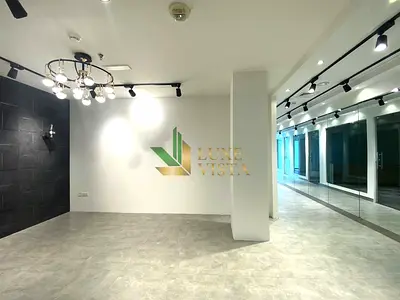 Exclusive | Fitted | Balcony | Close to Metro