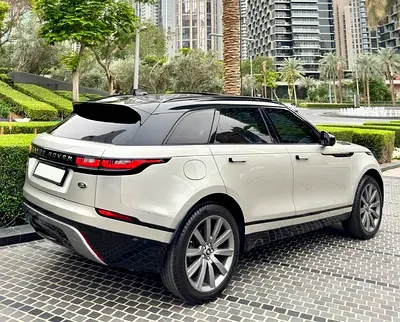 BEAUTIFUL RANGE ROVER VELAR  R_DYNAMIC •• GCC •• LUXURY INTERIOR •• TOP OPTIONS