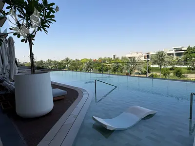 Corner Unit | Pool View | Bright and Spacious
