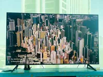 70inch LED Smart TV - perfect Working Condition - fix table or  wall