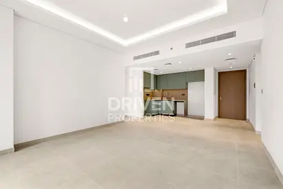 Stunning Views | Low floor | Prestigious Location