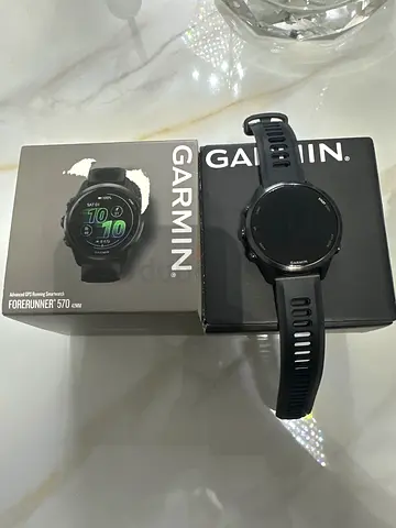 Garmin Forerunner GPS Smartwatch (Forerunner 570) in perfect condition