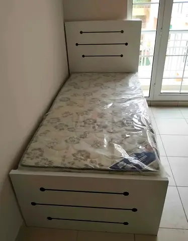 Single bed frame with mattress - white, good condition