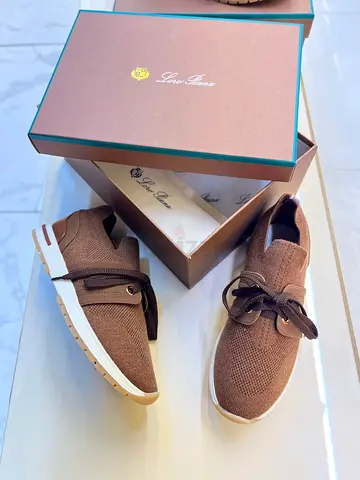 Loro piana woman shoes
Size 36-41 available 
Blue knit casual sneakers wi Brown Knit Sneakers