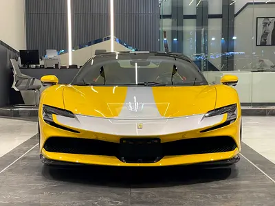 FERRARI / SF90 SPIDER / ASSETTO FIORANO /FULL CARBON  /JAPANESE SPECS / 1000 KM ONLY