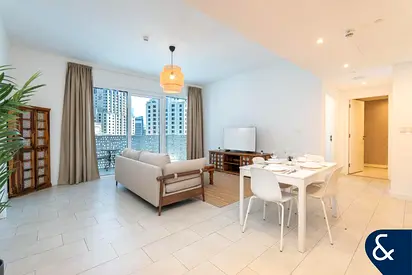 1 Bed | Furnished | Pool | Private Beach