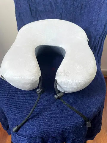 Comfortable U-shaped Travel Neck Pillow - Light Grey
