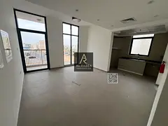 Great Annual Rental Opportunity – 2 Bedroom Hall Apartment