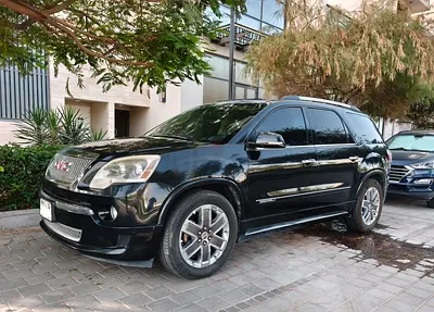 GMC Acadia 2012 Denali GCC - Read all description please