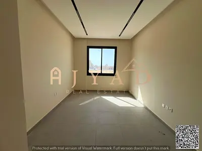 للإيجار السنوي | أول ساكن | شقة مميزة في الجرف 3 ✨  تتوفر الآن شقة غرفة وصالة بتشطيب راقٍ ومساحات واسعة في منطقة الجرف 3، بموقع استراتيجي قريب من شارع
