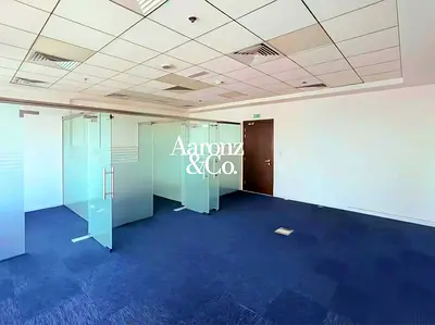 Well Fitted | Vacant | High Floor