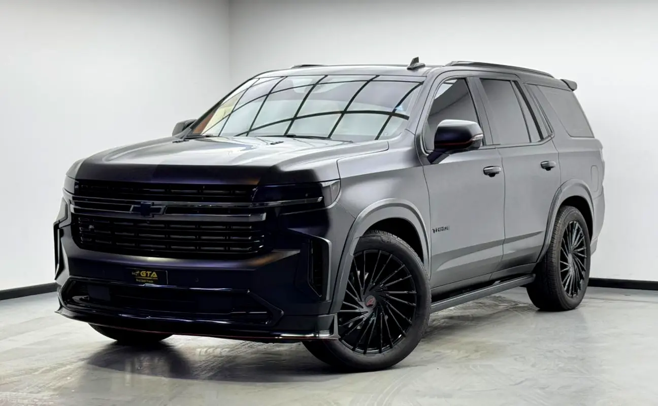 Chevrolet Tahoe 2022 — photo 1 of 19