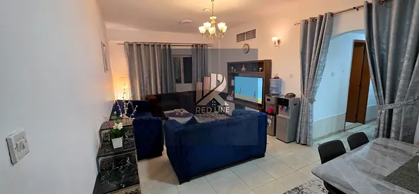 🏡 للإيجار – غرفتين وصالة مفروشة | القاسمية المحطة 🔥 ✨ فرصة مميزة جداً – ثاني ساكن – فرش سوبر لوكس  📍 الموقع: القاسمية – المحطة – على الشارع الرئيسي