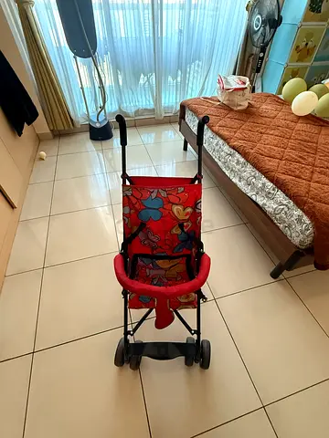 Lightweight Foldable Umbrella Stroller - Good Condition