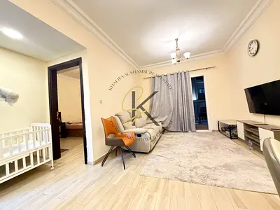 luxury 1bedroom apartment with two washroom with balcony with covered parking with wardrobe near to park