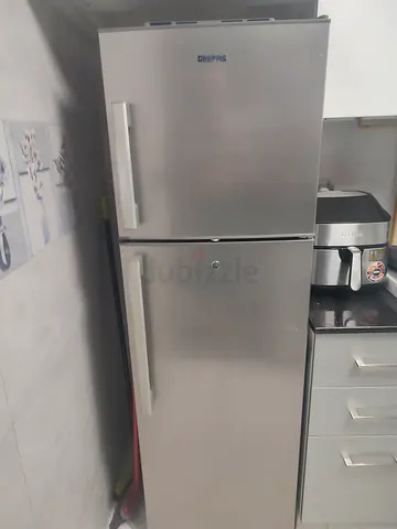 Geppas Silver Top-Freezer Refrigerator
