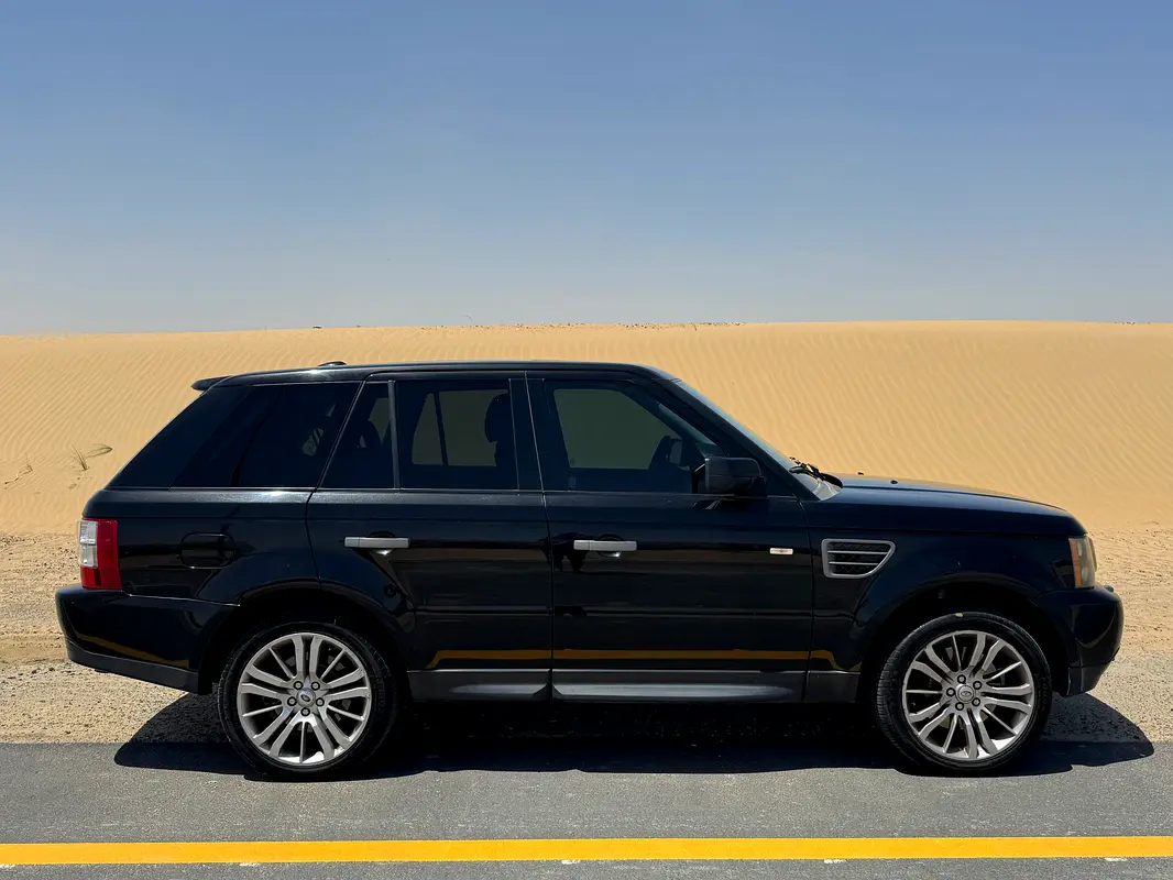Land Rover Range Rover Sport 2009 — photo 1 of 13