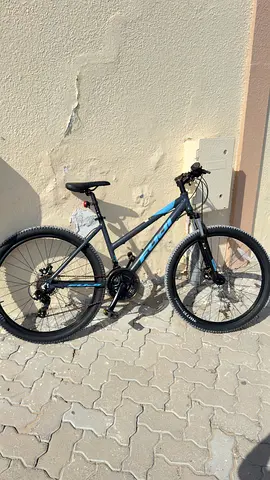 Fuji adventure mtb mountain bike ,
