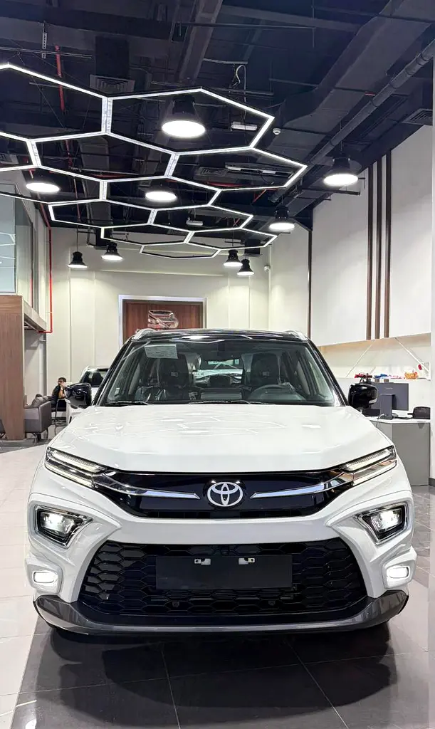 Toyota Urban Cruiser 2026 — photo 1 of 20