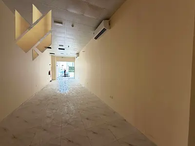 محل للإيجار بالحوشي مساحة كبيرة سعر 60 ألف سنوي