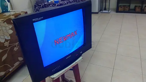 CRT tv