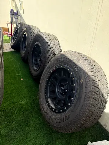 Yokohama 275/65 R17 4 pcs set