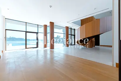 Luxury Waterfront Mansion | Bulgari | Rare Unit