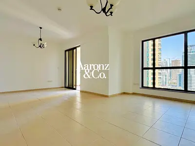 Marina View | VACANT | Spacious | Well-Kept Unit