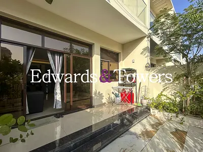 Available now|Prime Location|Private garden