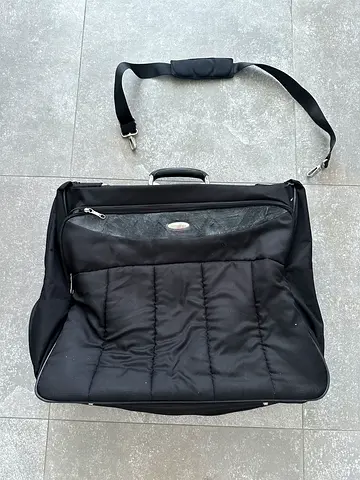 Samsonite garment/travel bag (for suits or business travel)