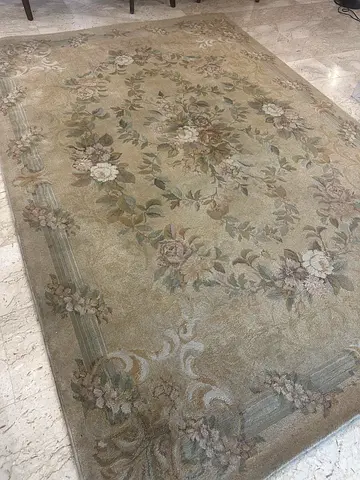 Large floral rug 200x290cm
