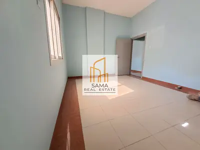 Road Side Building || Spacious 1Bhk || Neat And Clean Family Building ||