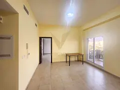WELL MAINTAINED 1BR | CLOSED KITCHEN | VACANT