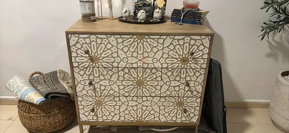 Wooden Chest of Drawers with Decorative Inlay — 3-Drawer Sideboard