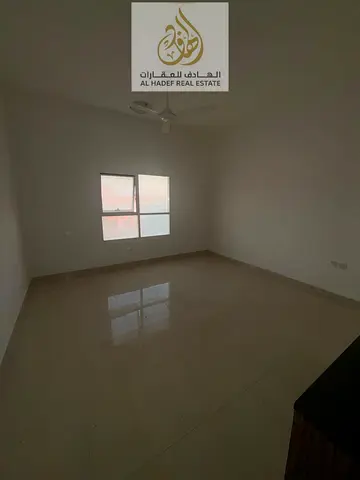 Distinctive apartment, balcony, free maintenance, spacious, prime location, easy access