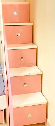 Pink bunk bed with Staircase