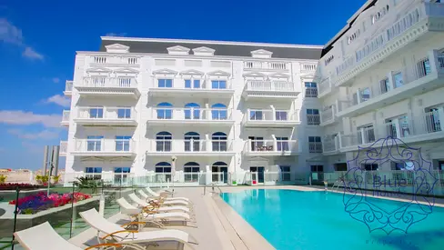 Spacious Studio | Balcony | Road View | Kitchen Appliances Included