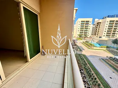 POOL VIEW | 4 CHQS |SPACIOUS | CHILLER FREE