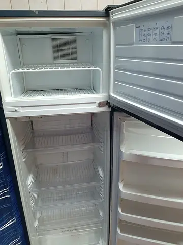 Refregerator