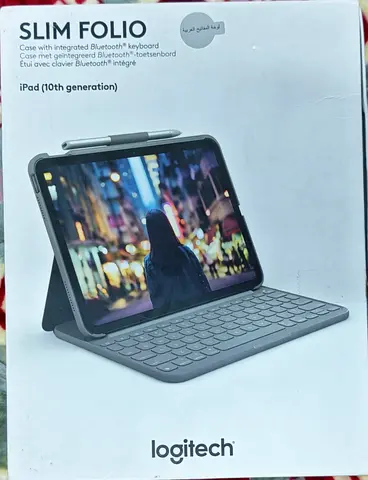 Logitech Slim Folio Bluetooth Keyboard Case for iPad (10th gen) - Grey