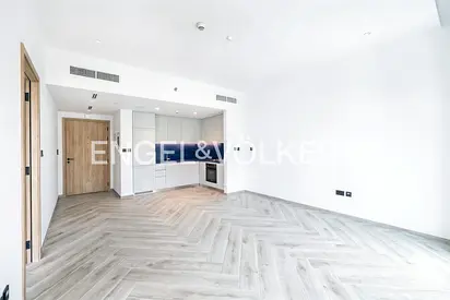 Partial Burj View | Vacant | Ready Now | Modern Layout