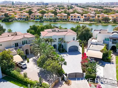 Fully furnished | Extended | Upgraded