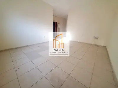 BEST OFFER// 2 BHK WITH 2 WAHSROOM// FOR ONLY FAMILY// RENT ONLY 35K