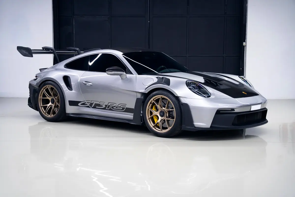 Porsche 911 2024 — photo 1 of 15