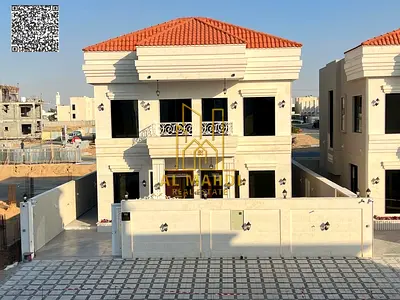 Luxury modern villa for sale at an incredible price, including registration and ownership fees. High-end finishes and freehold ownership for all natio