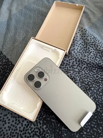 iPhone 15 Pro 256GB (Natural Titanium) + AppleCare+