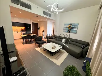 High-Floor 1BR Apartment with Creek Views